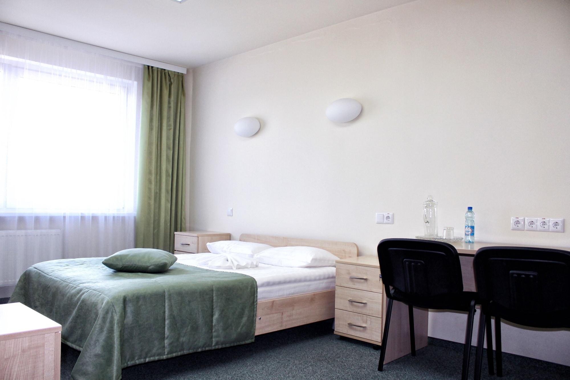 Sport Time Hotel Mińsk Zewnętrze zdjęcie