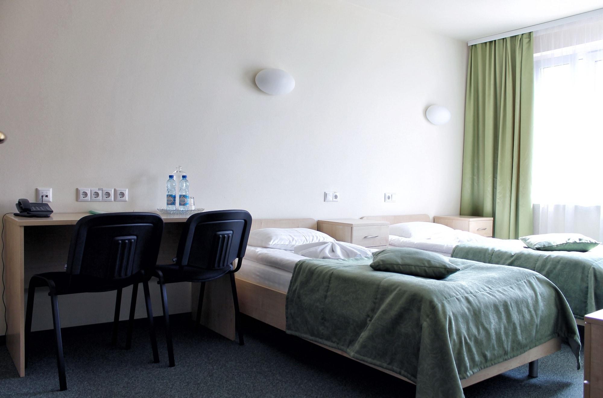 Sport Time Hotel Mińsk Zewnętrze zdjęcie