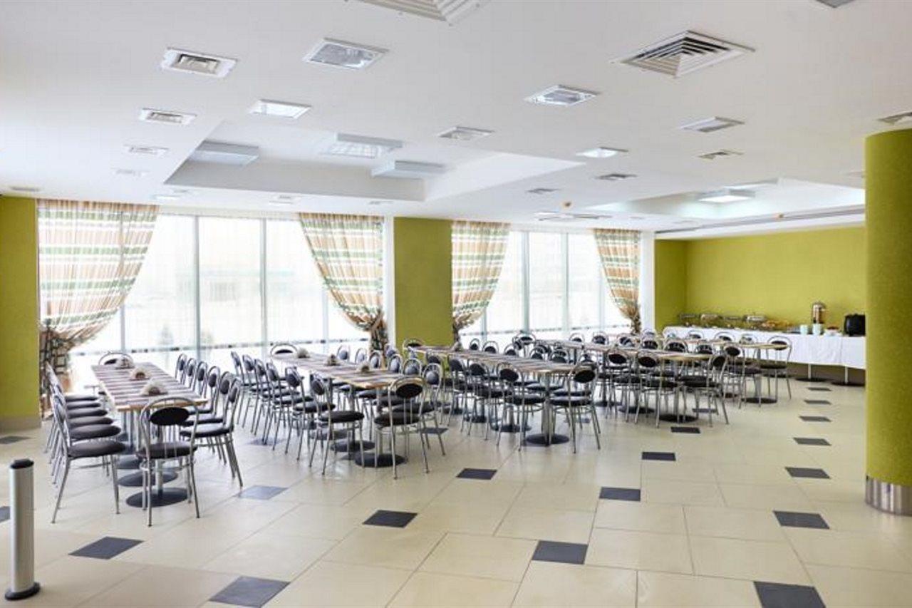 Sport Time Hotel Mińsk Zewnętrze zdjęcie