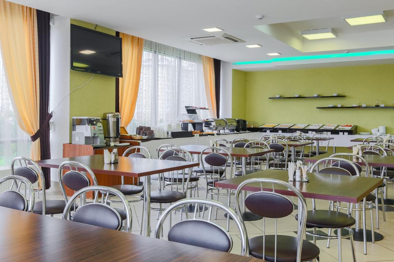 Sport Time Hotel Mińsk Zewnętrze zdjęcie