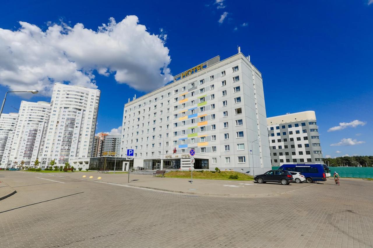 Sport Time Hotel Mińsk Zewnętrze zdjęcie