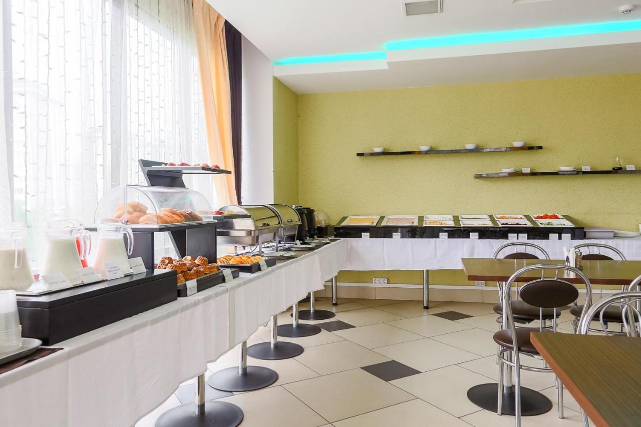 Sport Time Hotel Mińsk Zewnętrze zdjęcie