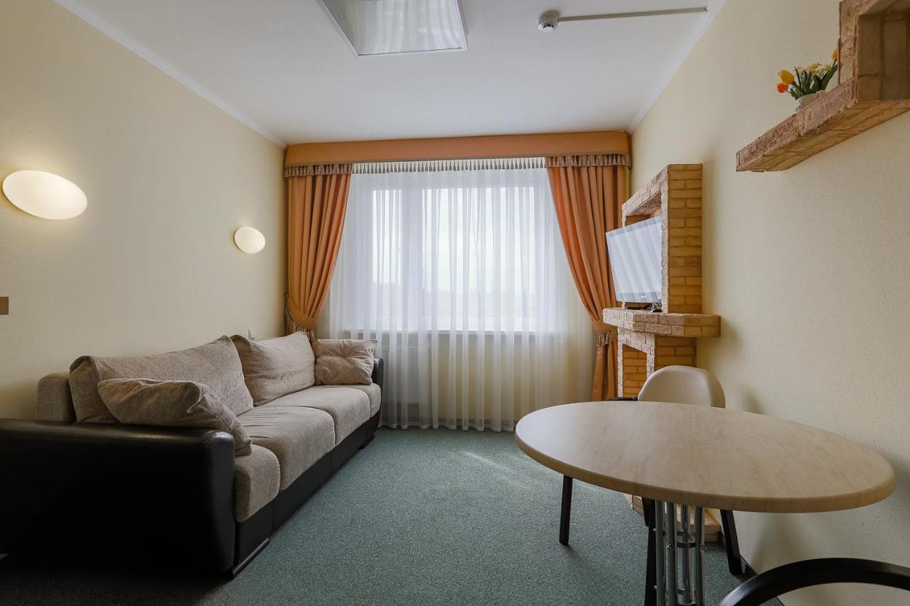 Sport Time Hotel Mińsk Zewnętrze zdjęcie