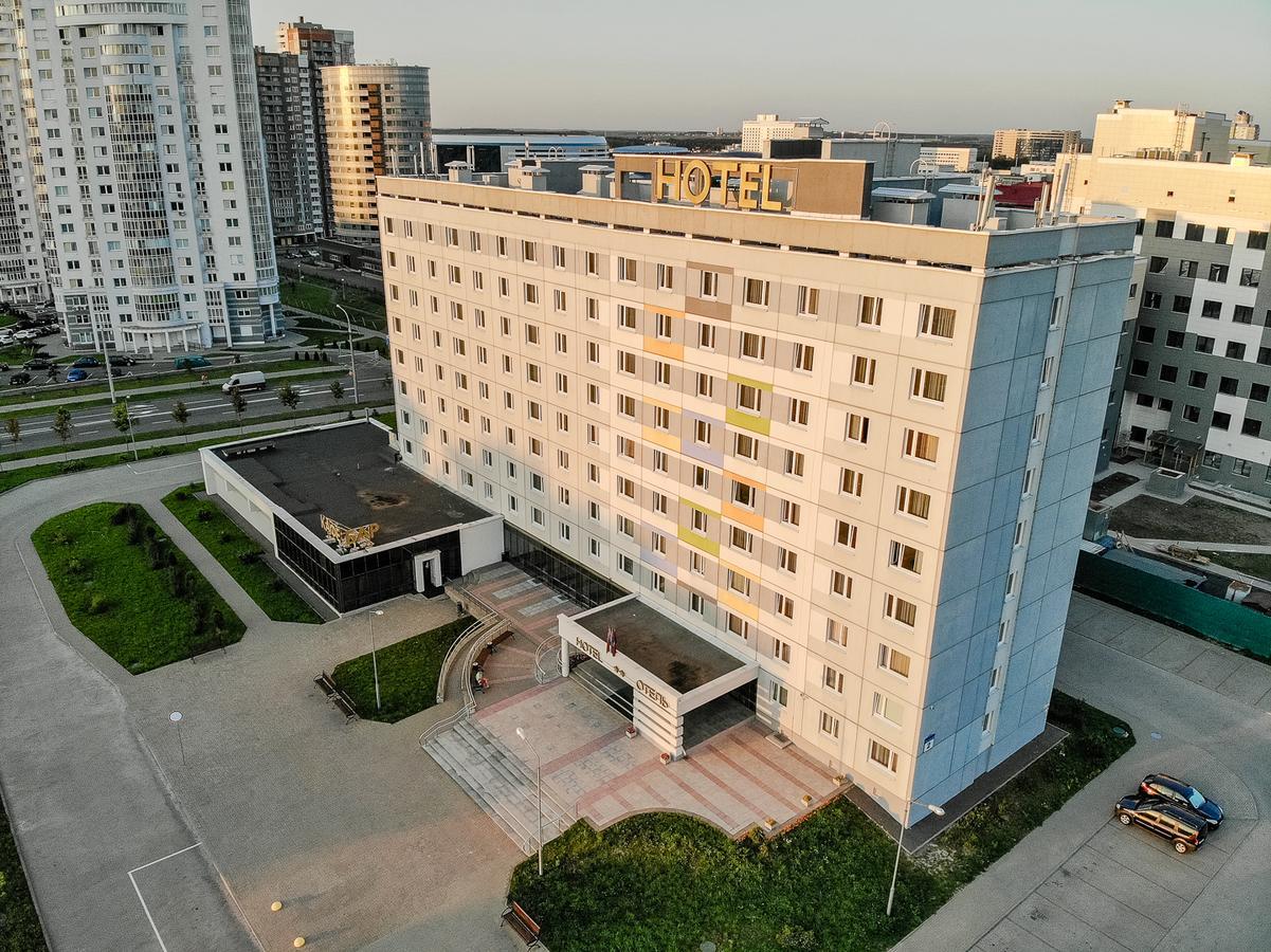 Sport Time Hotel Mińsk Zewnętrze zdjęcie